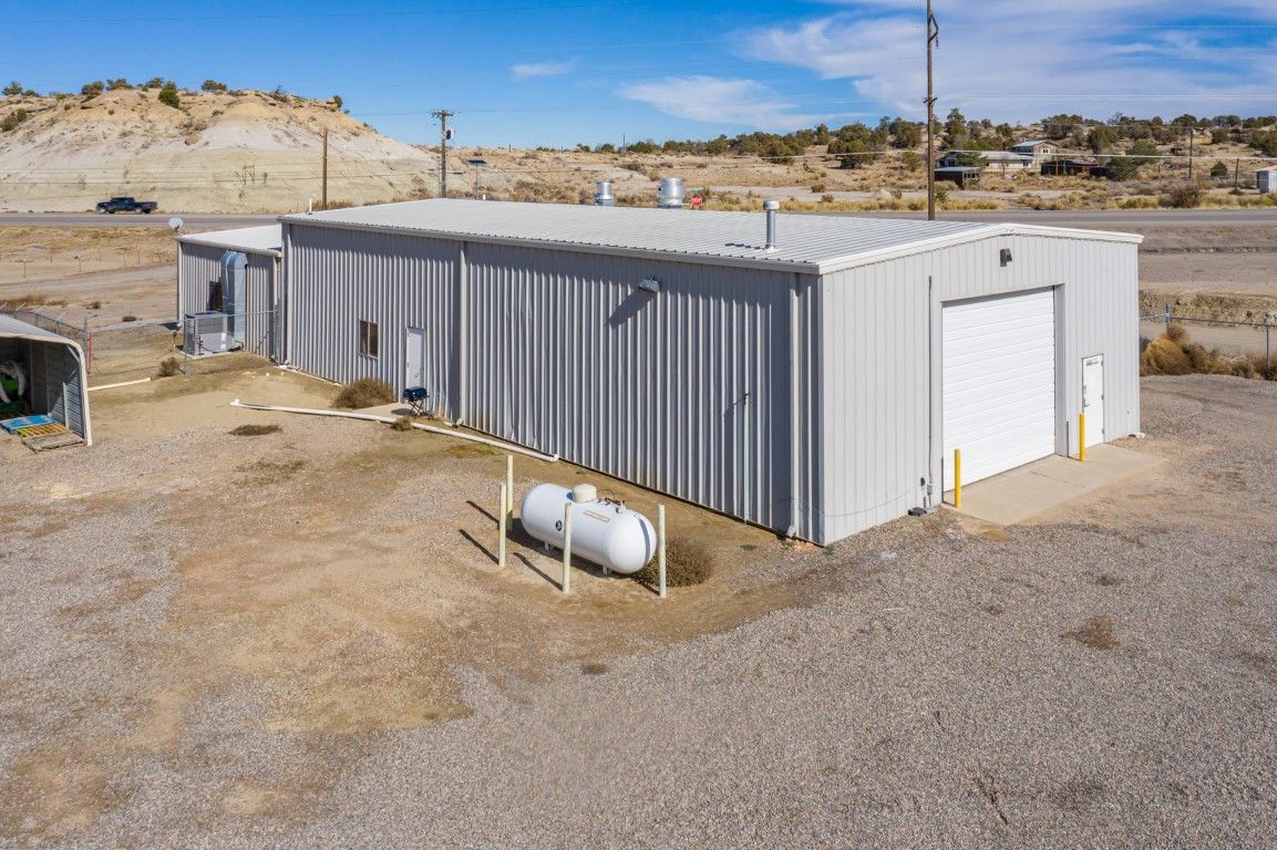 104 Bison Trl, Aztec, NM 87410
